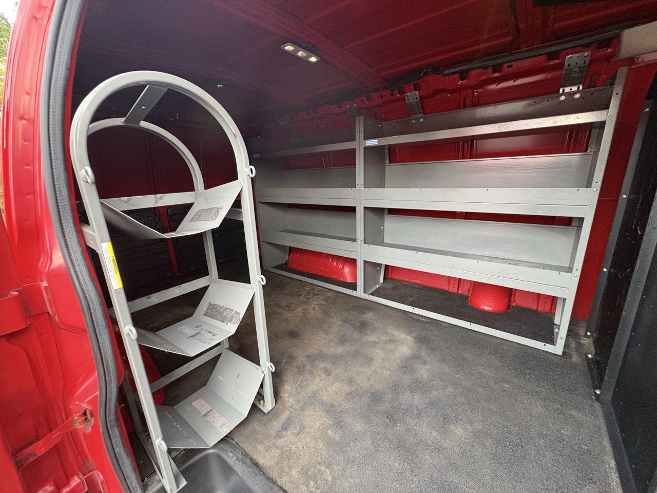 Chevrolet Express Cargo Van RWD 2500 135" 2021