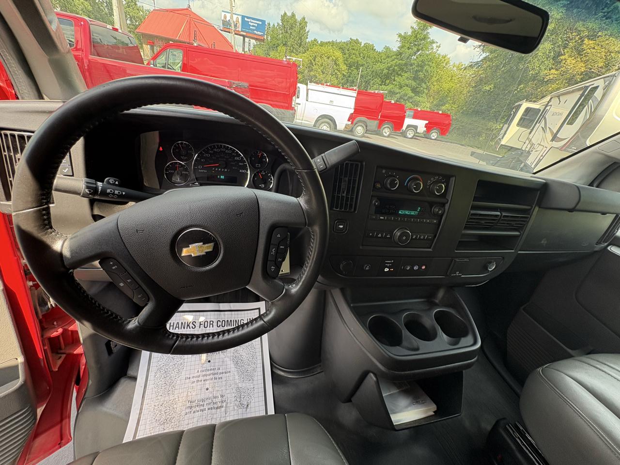 Chevrolet Express Cargo Van RWD 2500 135" 2021