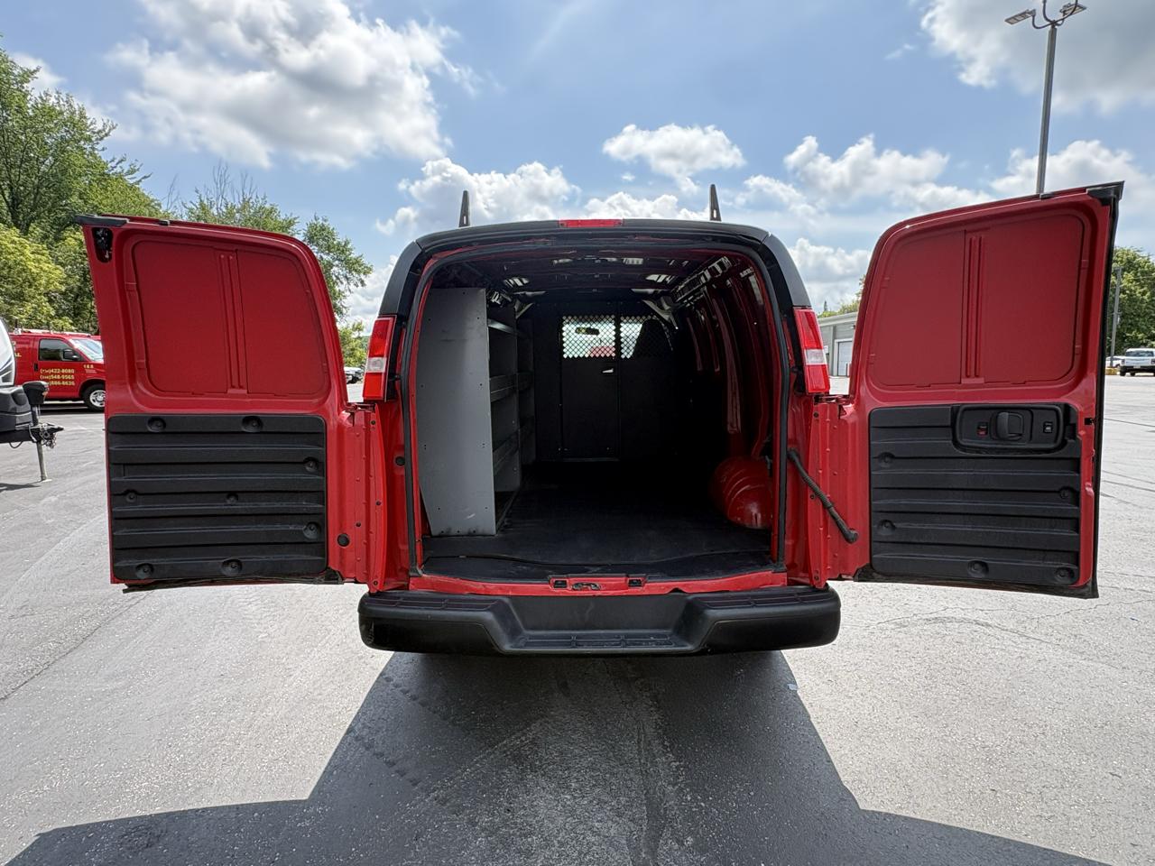 Chevrolet Express Cargo Van RWD 2500 135" 2021