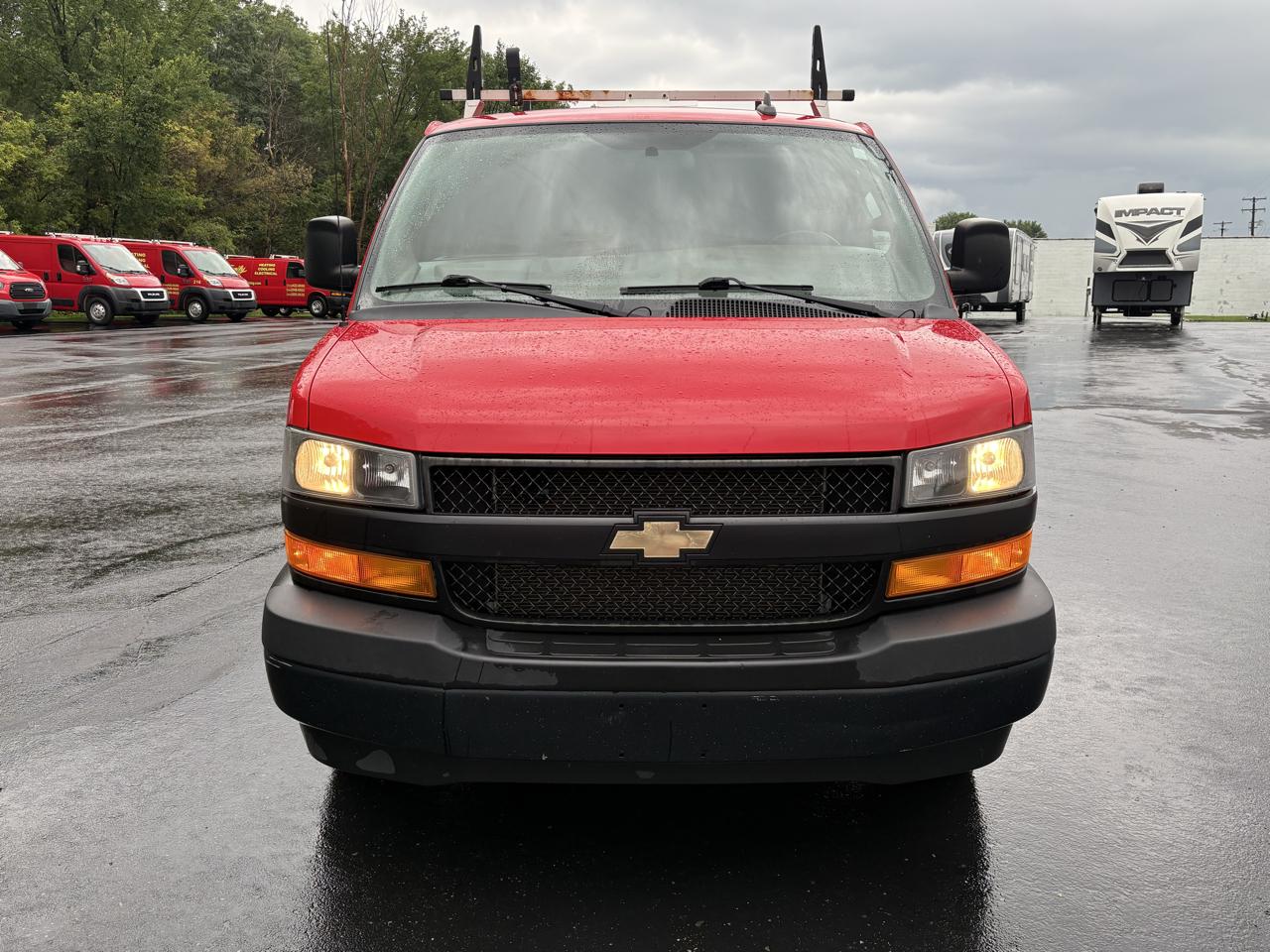 Chevrolet Express Cargo Van RWD 2500 135" 2021