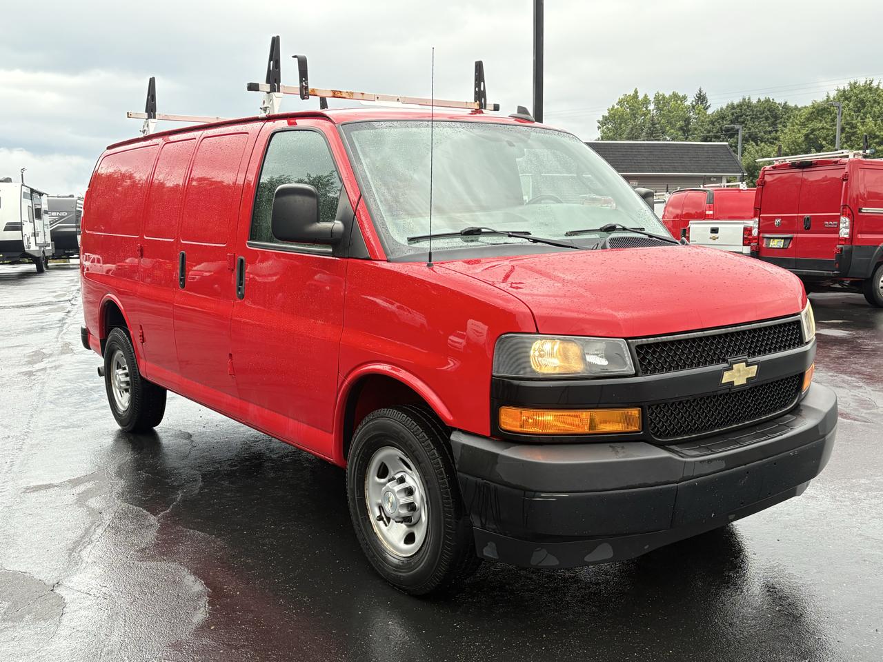 Chevrolet Express Cargo Van RWD 2500 135" 2021