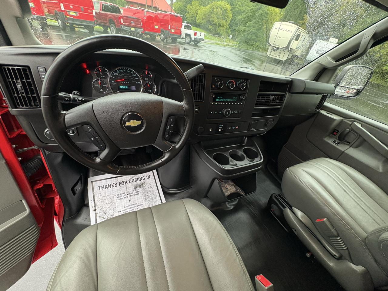 Chevrolet Express Cargo Van RWD 2500 135" 2021