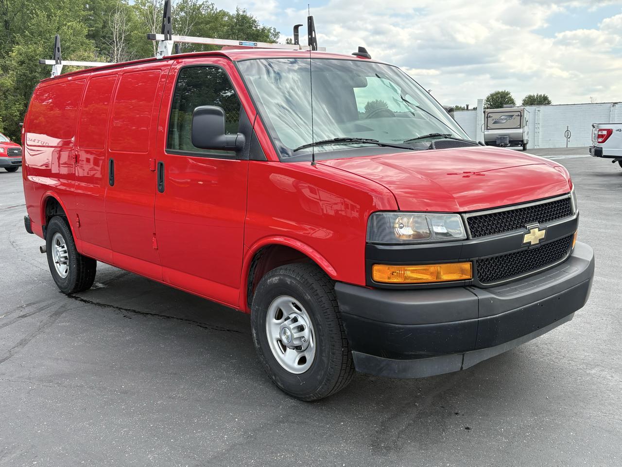 Chevrolet Express Cargo Van RWD 2500 135" 2021