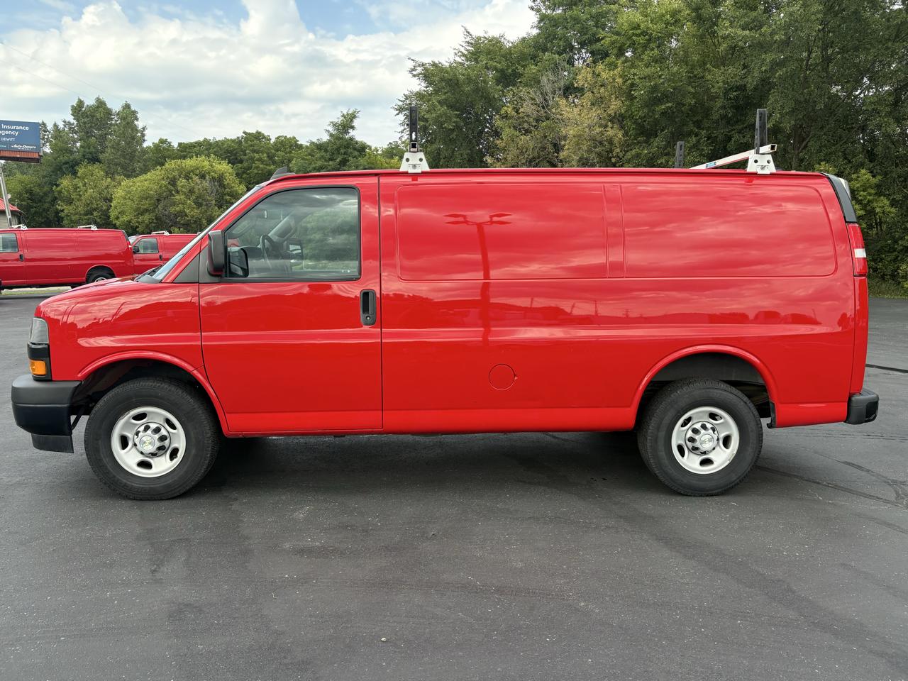Chevrolet Express Cargo Van RWD 2500 135" 2021