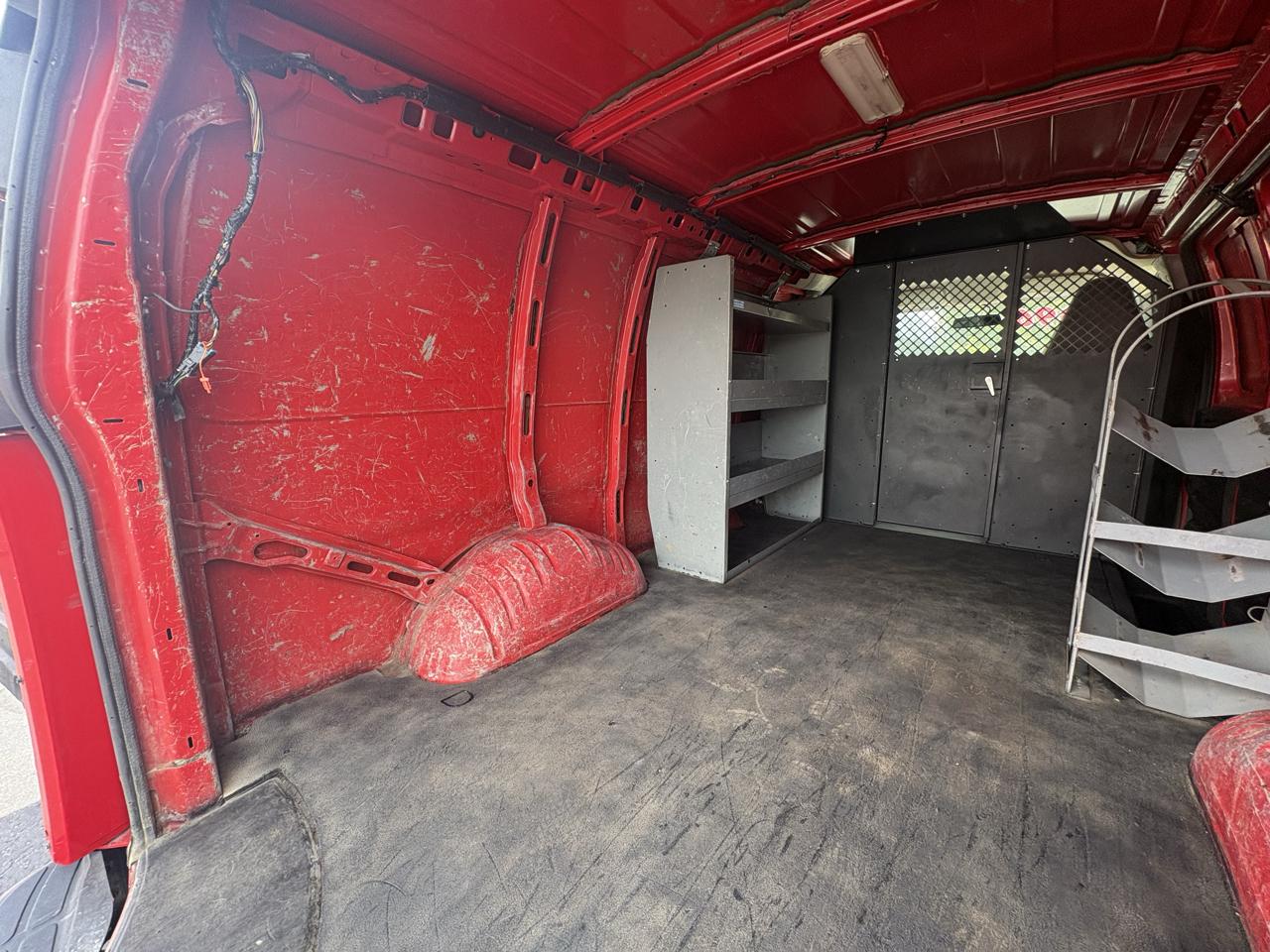Chevrolet Express Cargo Van RWD 2500 135" 2021