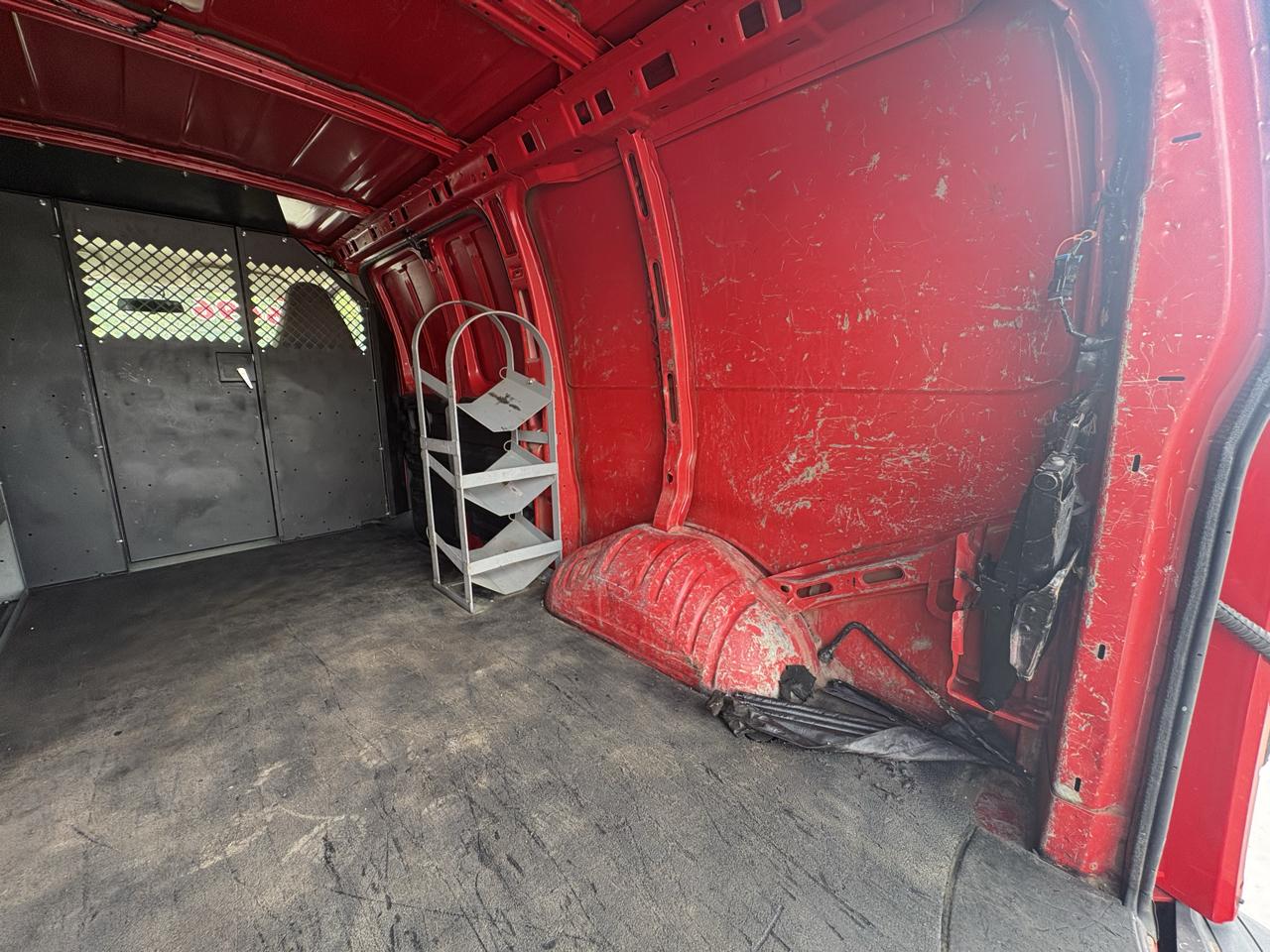 Chevrolet Express Cargo Van RWD 2500 135" 2021