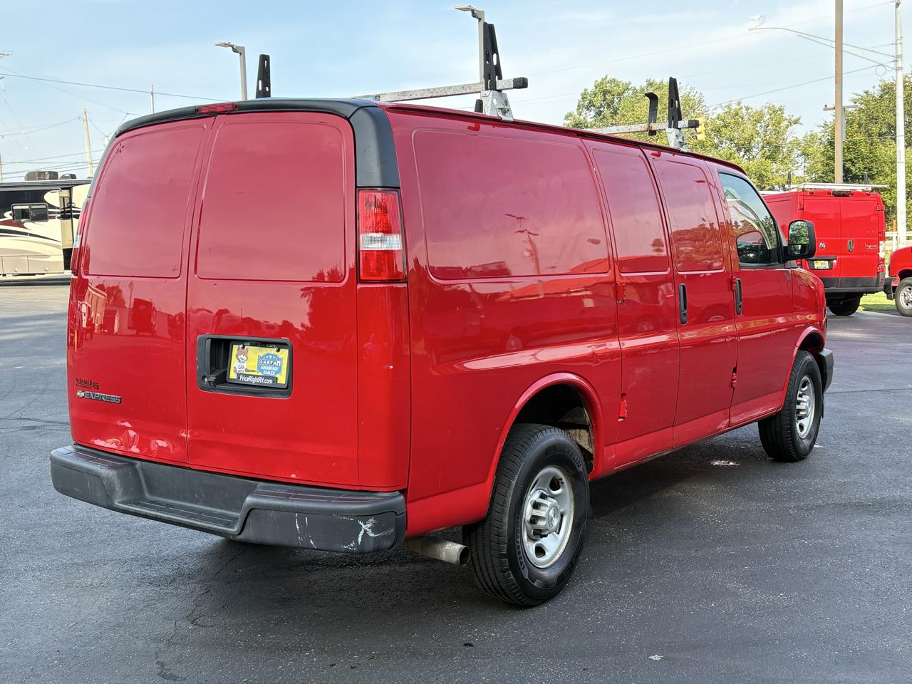 Chevrolet Express Cargo Van RWD 2500 135" 2021