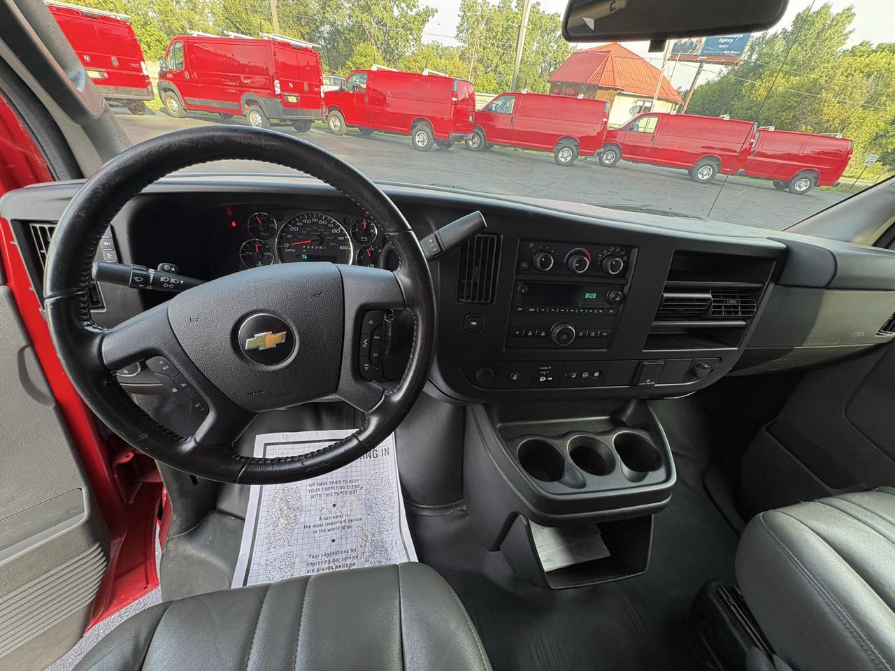 Chevrolet Express Cargo Van RWD 2500 135" 2021