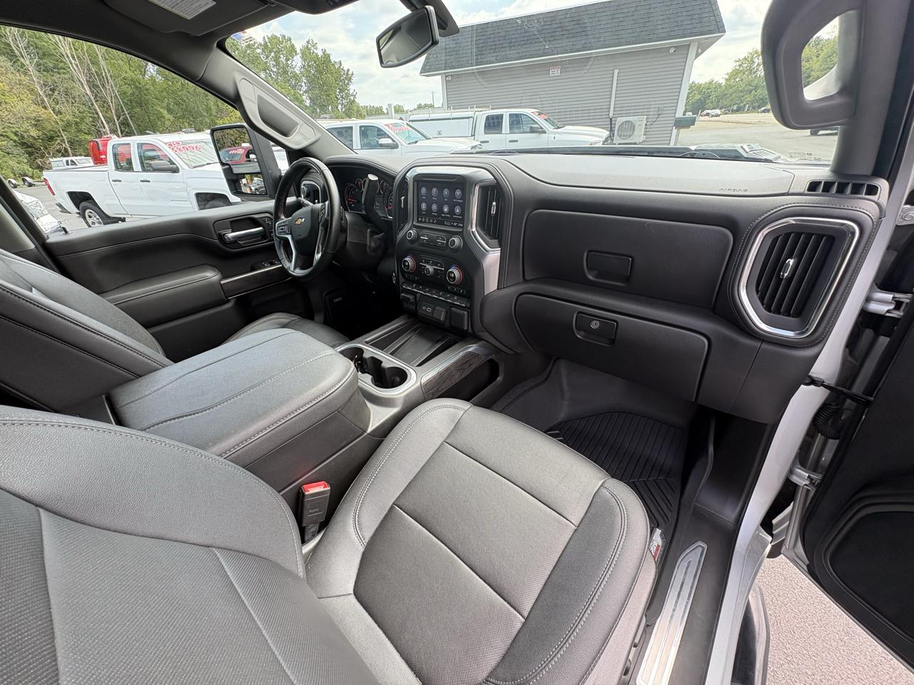 Chevrolet Silverado 2500HD 4WD Crew Cab 159" LTZ 2023