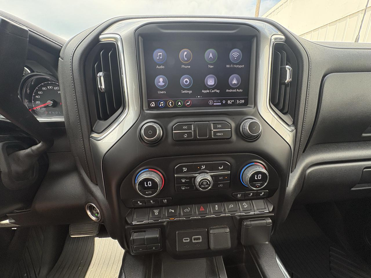 Chevrolet Silverado 2500HD 4WD Crew Cab 159" LTZ 2023