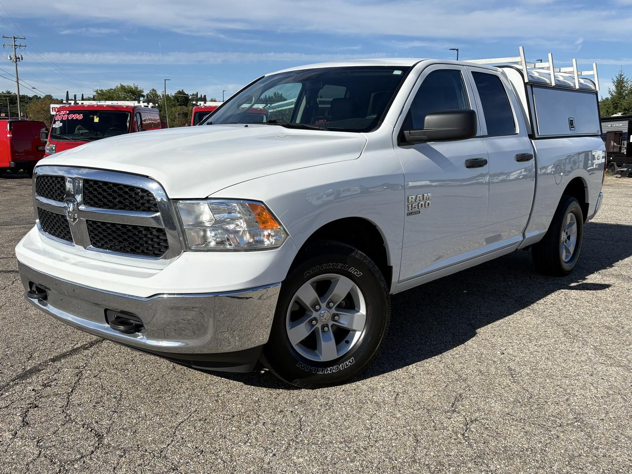 RAM 1500 Classic Tradesman 4x4 Quad Cab 6'4" Box 2021