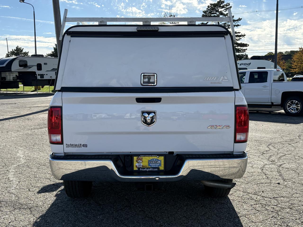 RAM 1500 Classic Tradesman 4x4 Quad Cab 6'4" Box 2021