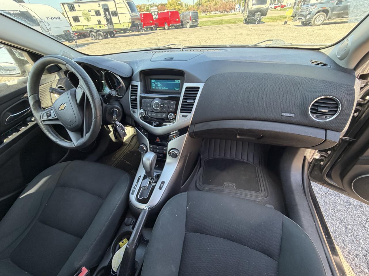 Chevrolet Cruze 4dr Sdn LT w/1FL 2012