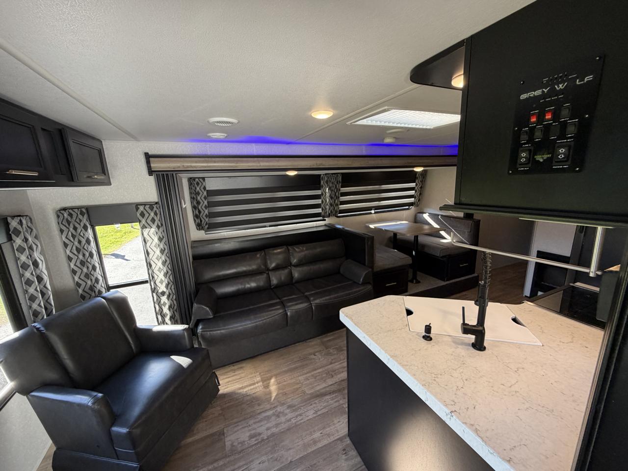 Cherokee Trailer Grey Wolf  2021