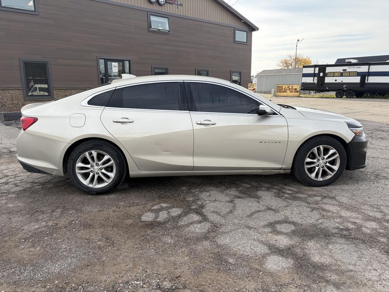 Chevrolet Malibu 4dr Sdn LT w/1LT 2016