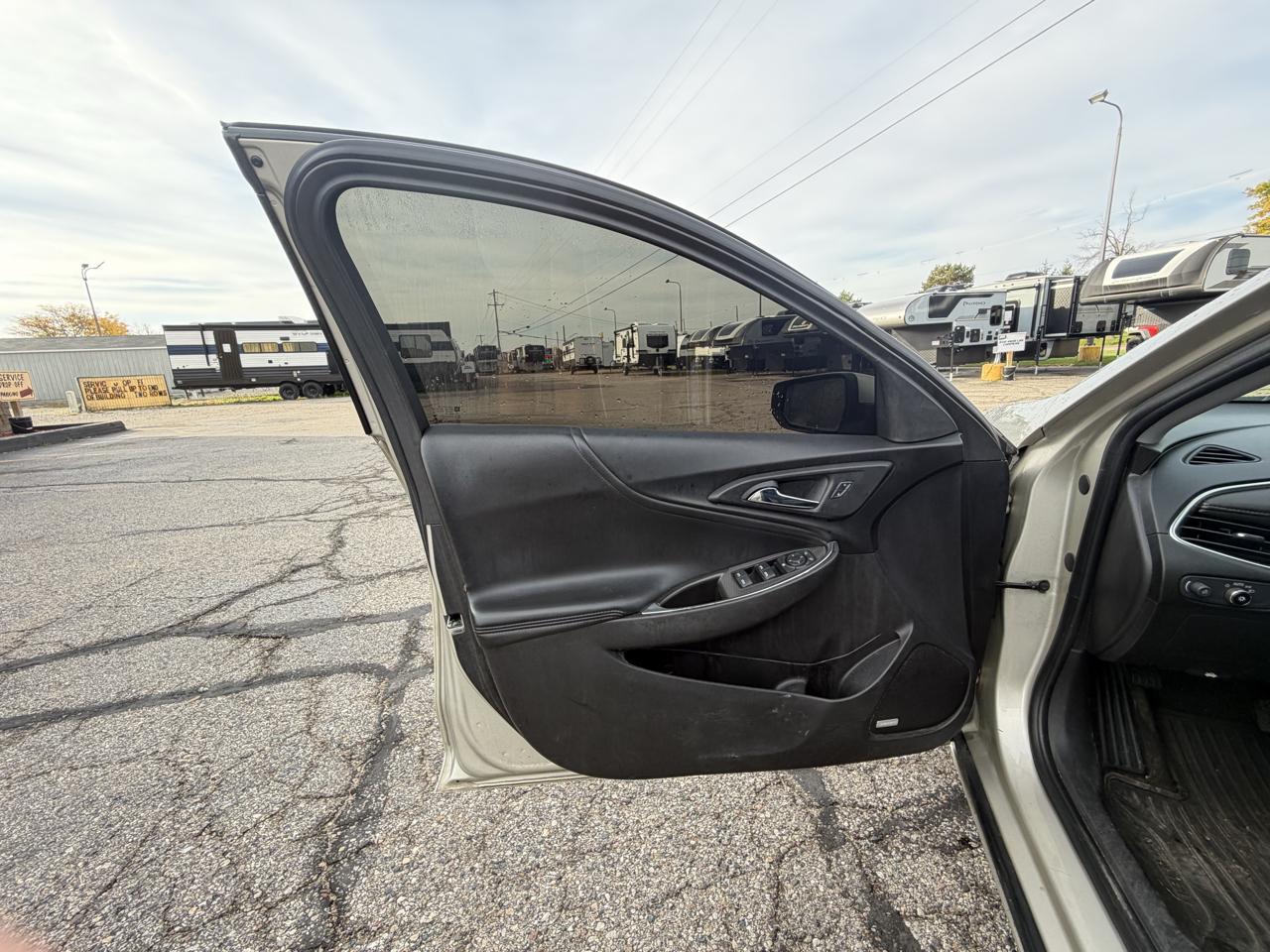 Chevrolet Malibu 4dr Sdn LT w/1LT 2016