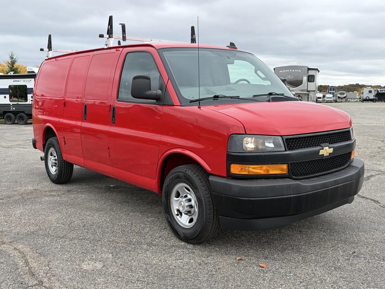 Chevrolet Express Cargo Van RWD 2500 135" 2021