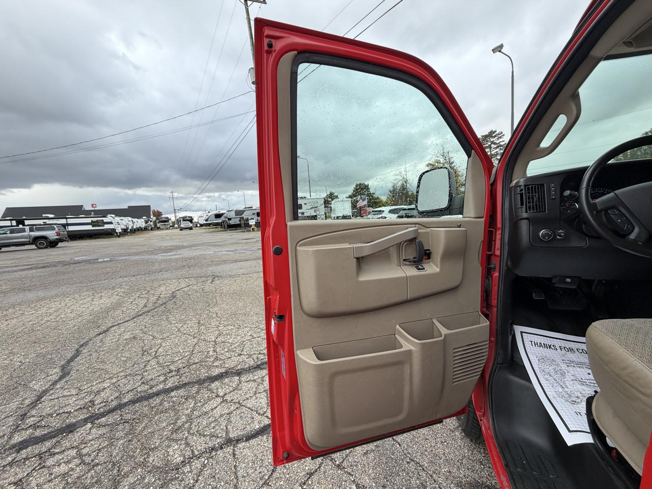 Chevrolet Express Cargo Van RWD 2500 135" 2020