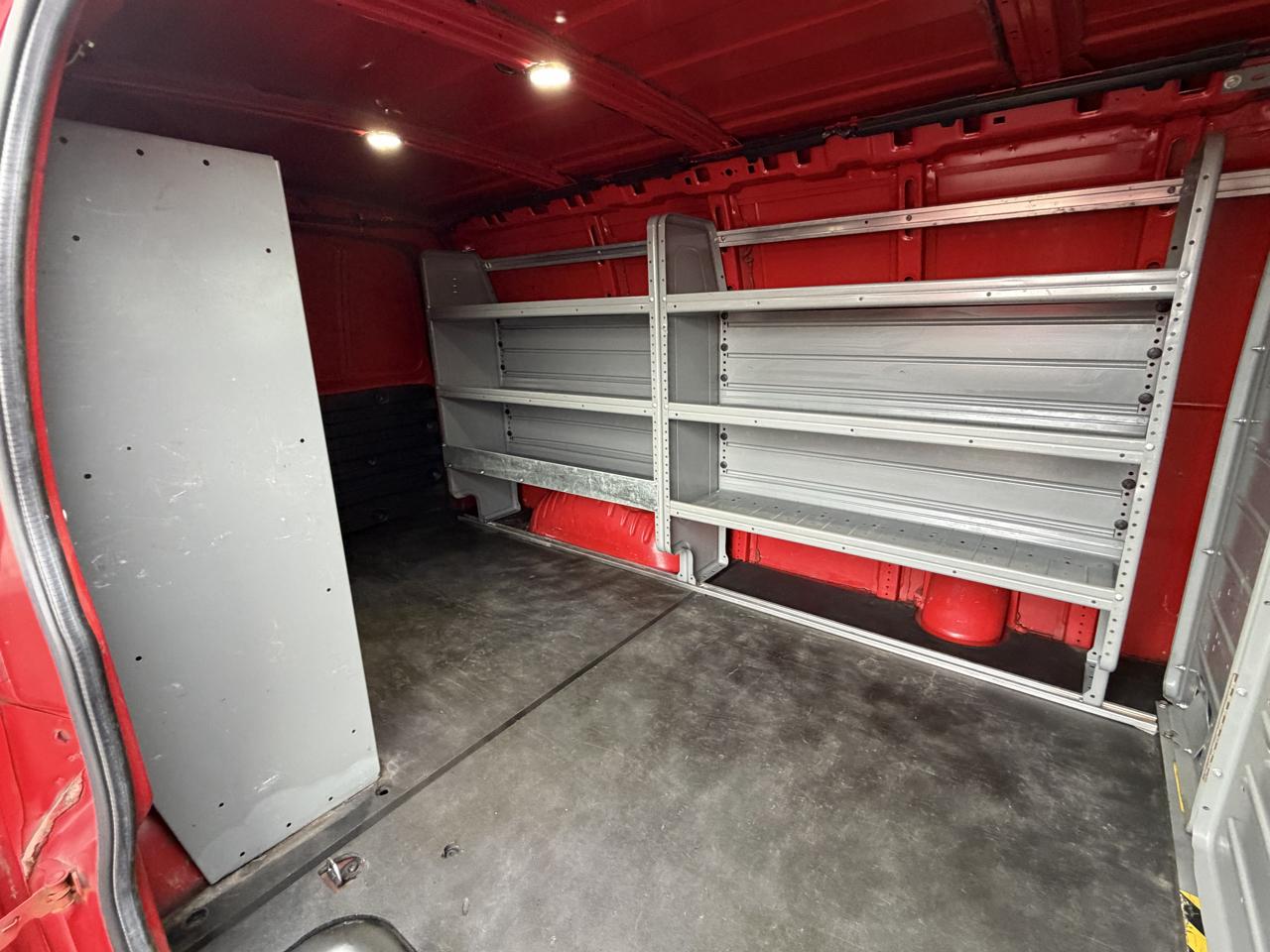Chevrolet Express Cargo Van RWD 2500 135" 2020