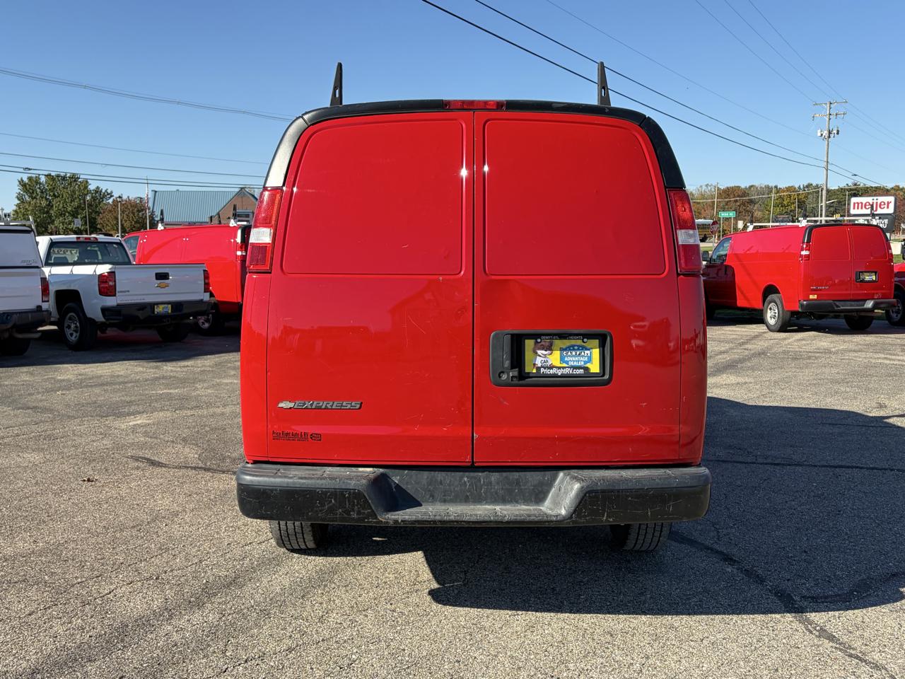 Chevrolet Express Cargo Van RWD 2500 135" 2021