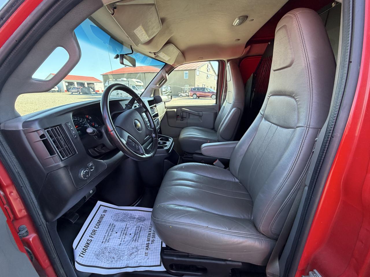 Chevrolet Express Cargo Van RWD 2500 135" 2021