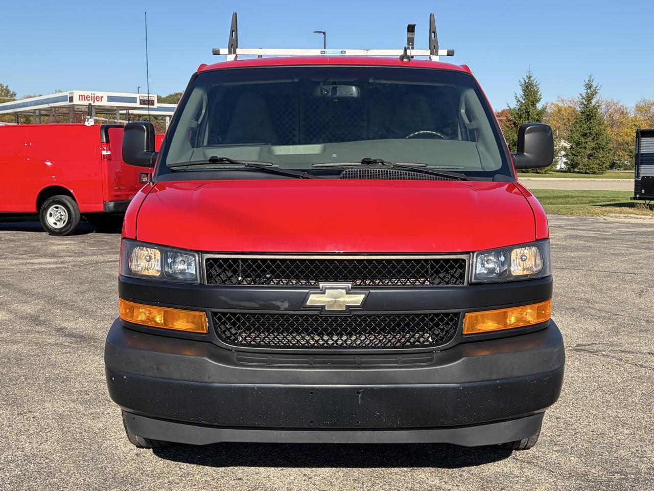 Chevrolet Express Cargo Van RWD 2500 135" 2021
