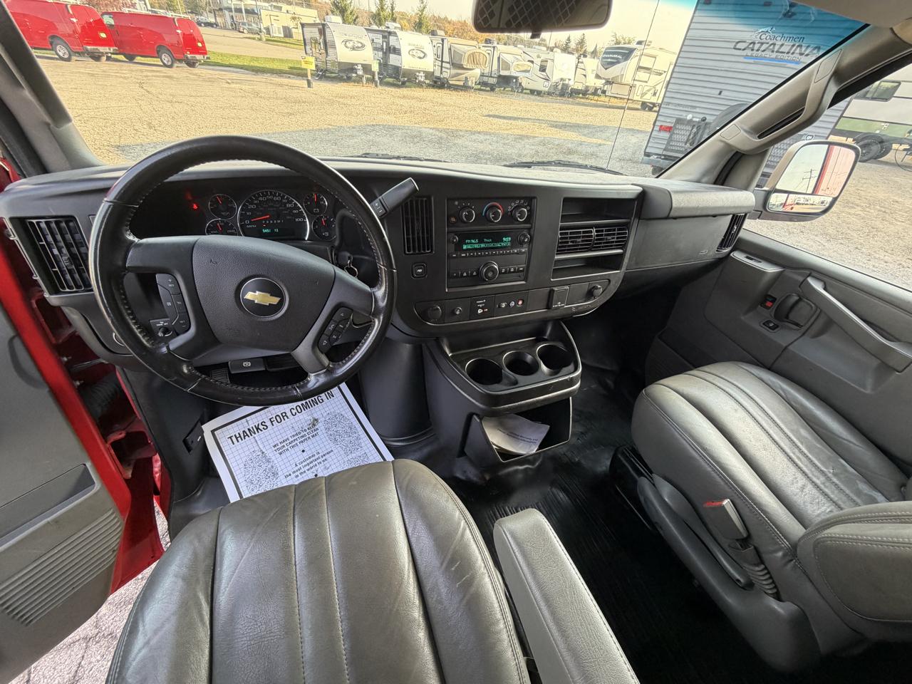 Chevrolet Express Cargo Van RWD 2500 135" 2021
