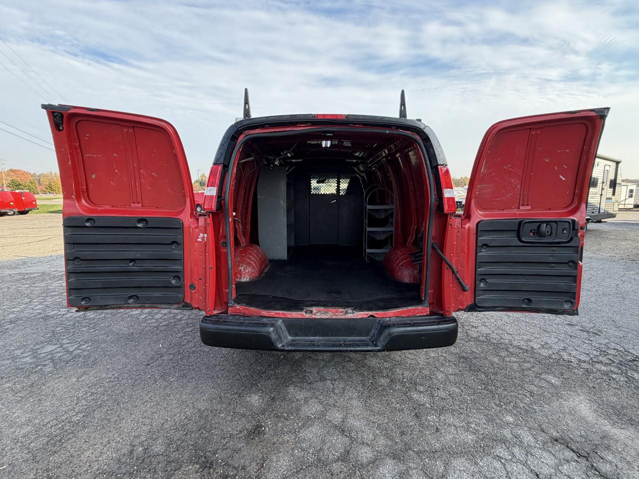 Chevrolet Express Cargo Van RWD 2500 135" 2021