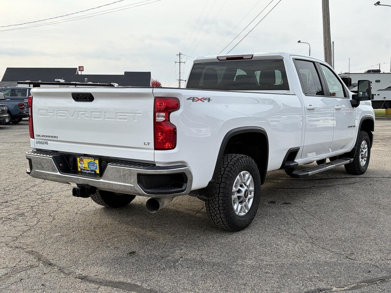 Chevrolet Silverado 2500HD 4WD Crew Cab 172" LT 2025