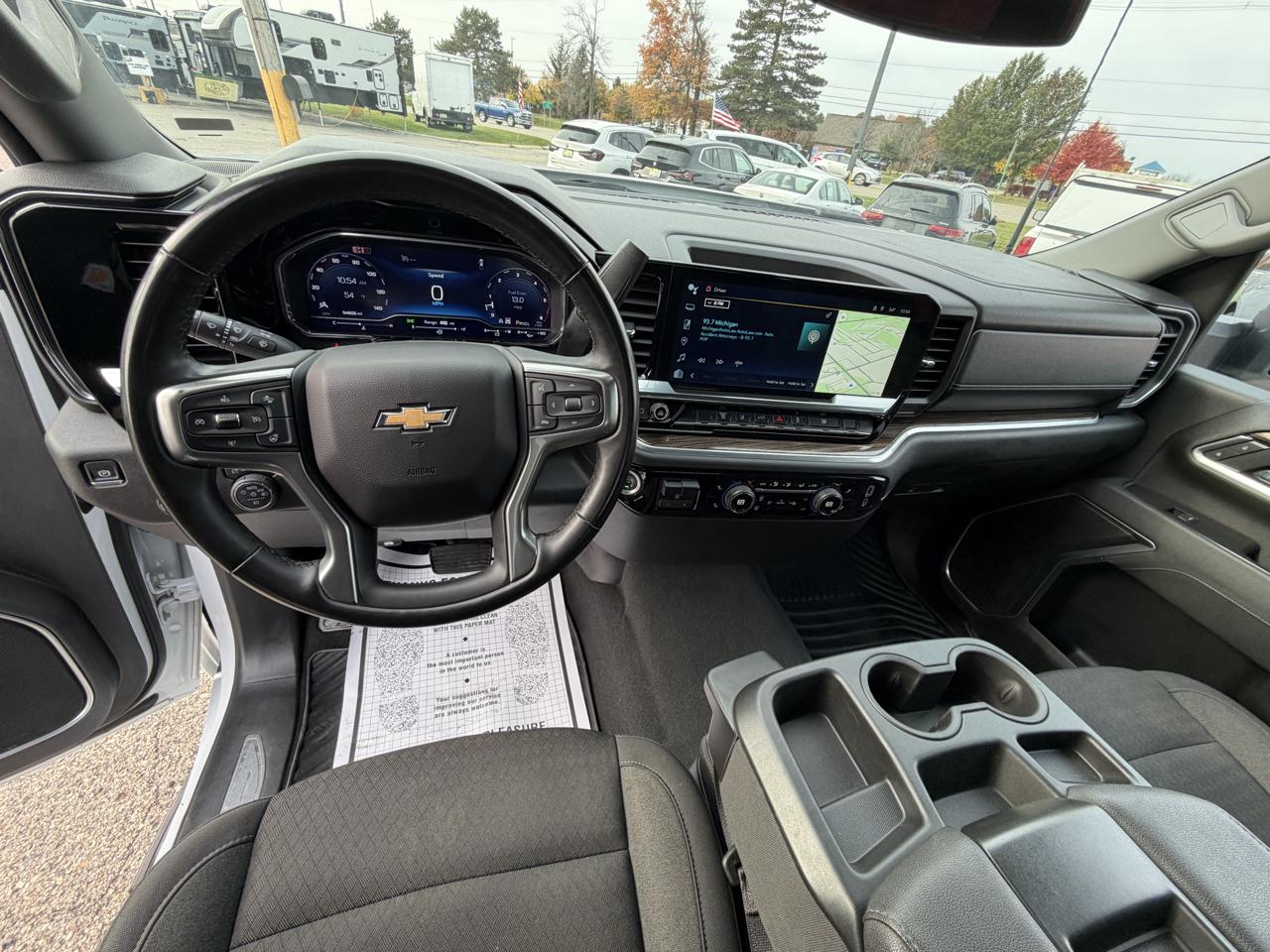 Chevrolet Silverado 2500HD 4WD Crew Cab 172" LT 2025