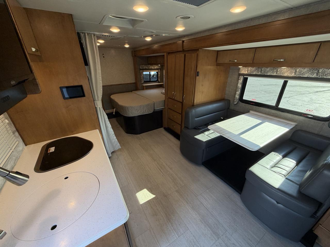 Mercedes-Benz Sprinter  2019