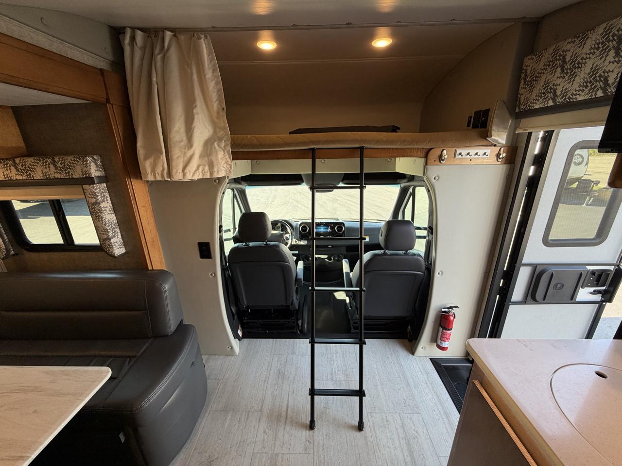 Mercedes-Benz Sprinter  2019