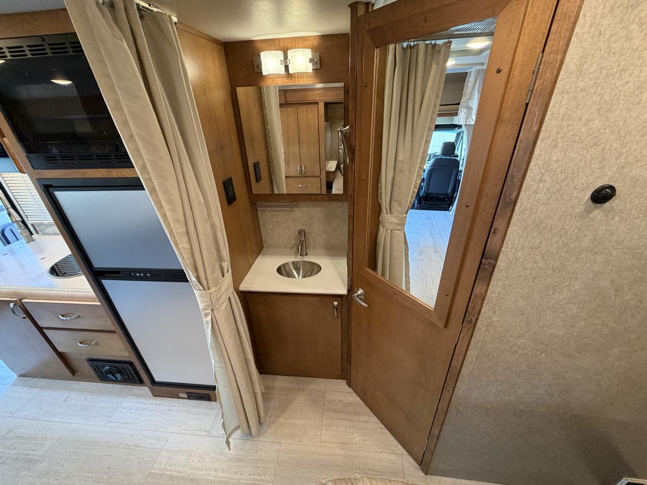 Mercedes-Benz Sprinter  2019