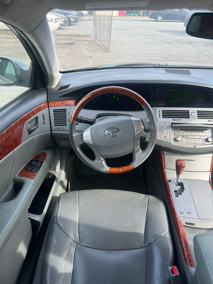 Toyota Avalon XL 2007