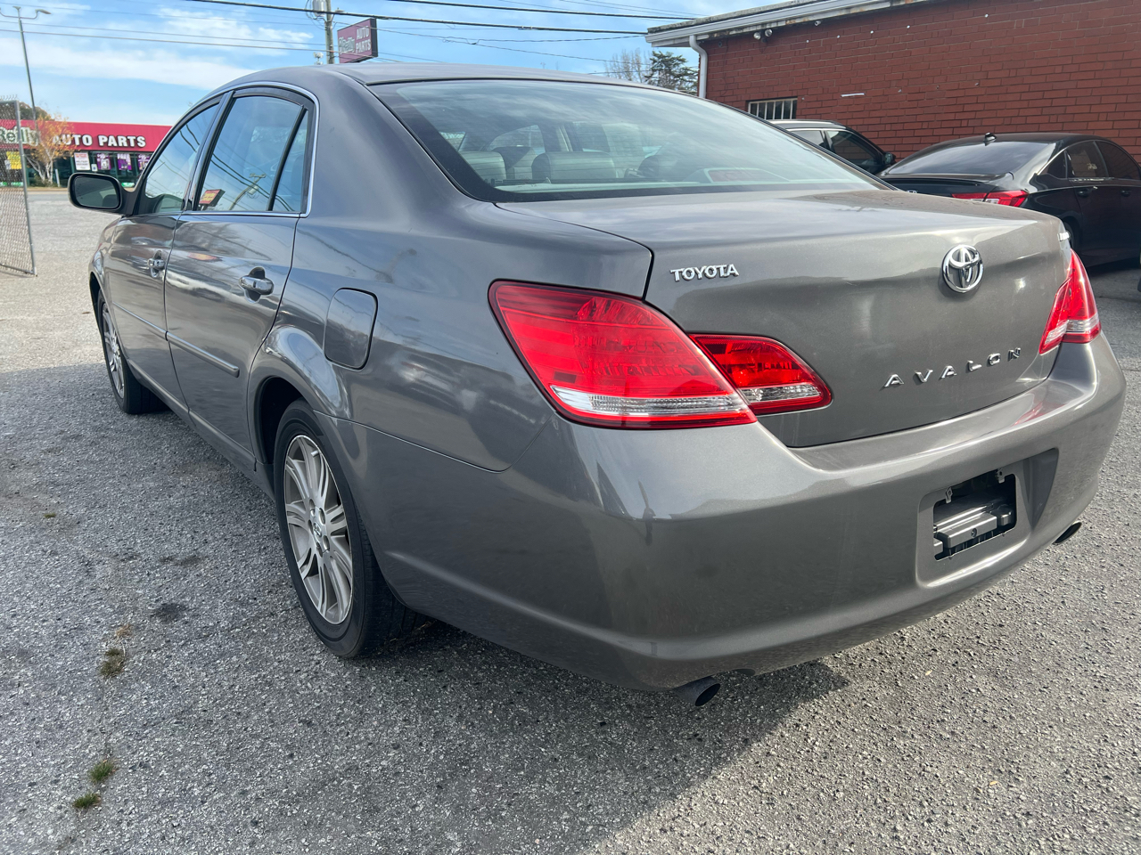 Toyota Avalon XL 2007