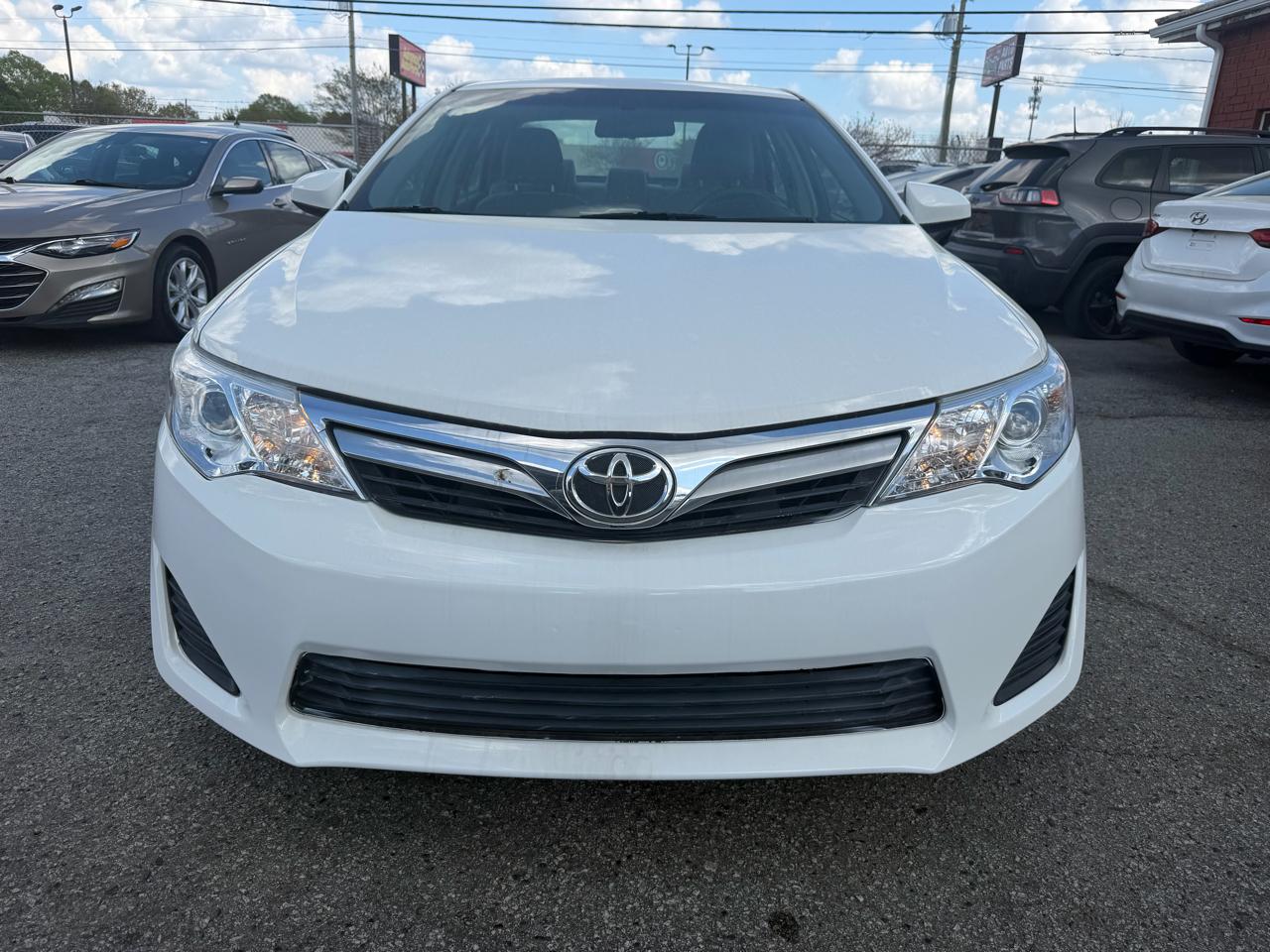 Toyota Camry SE 2012
