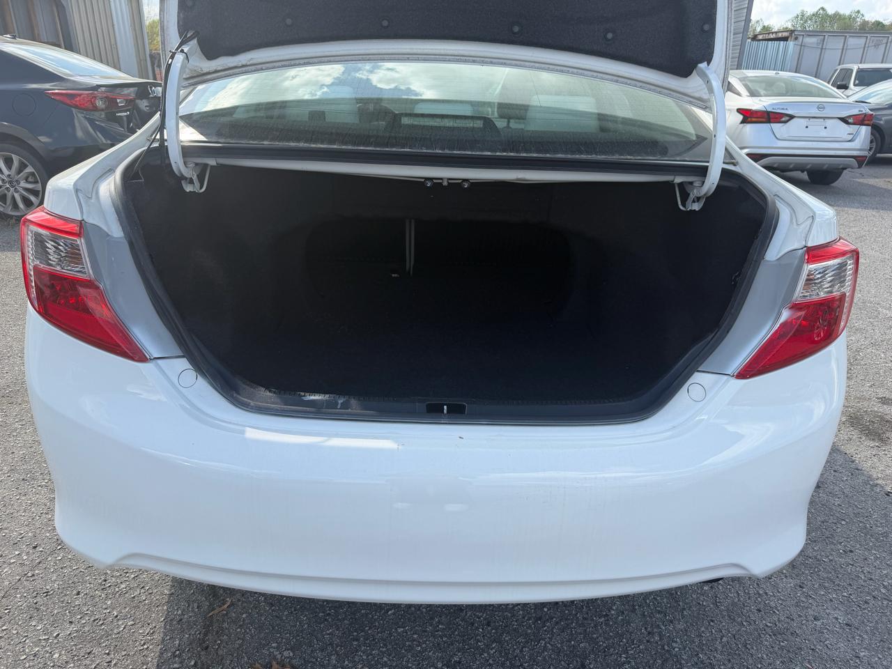 Toyota Camry SE 2012