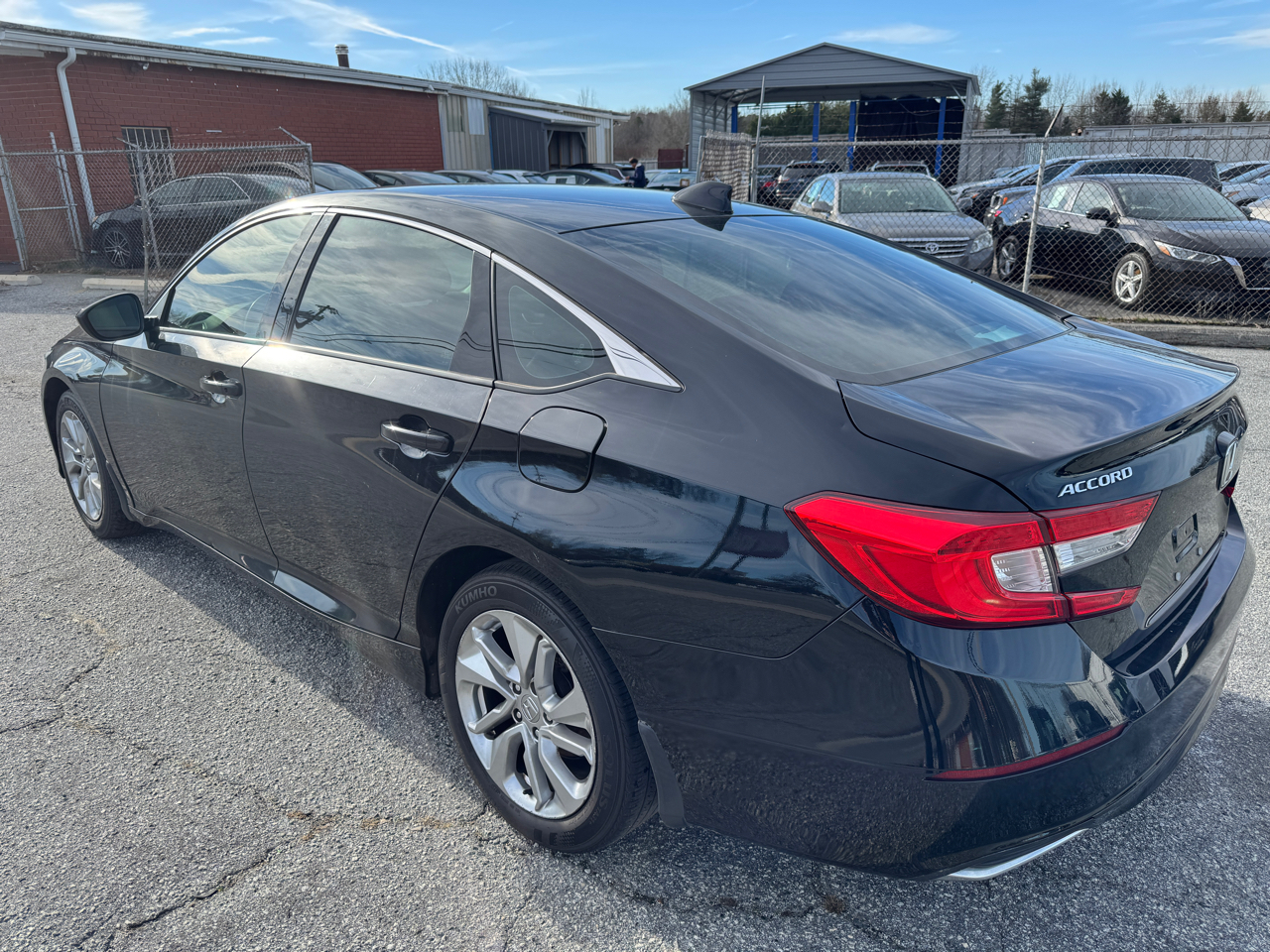 2020 Honda Accord LX's photo