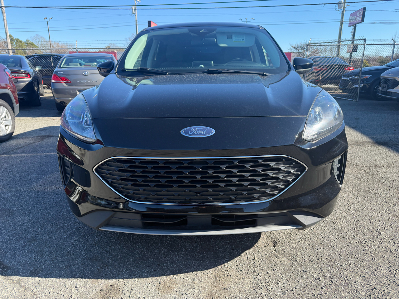 2022 Ford Escape SE's photo