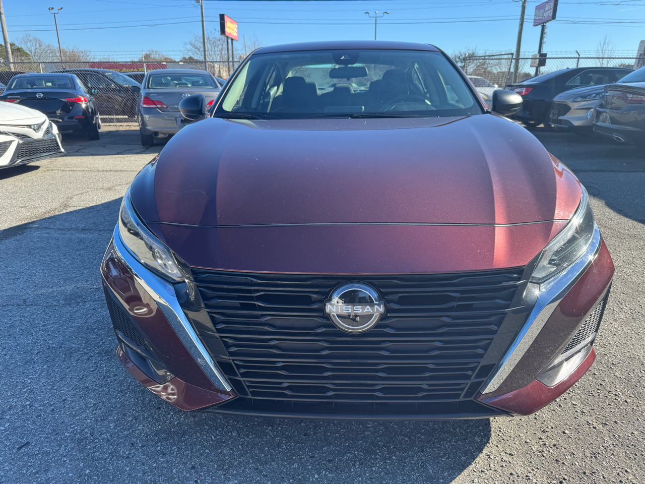 2024 Nissan Altima SV's photo