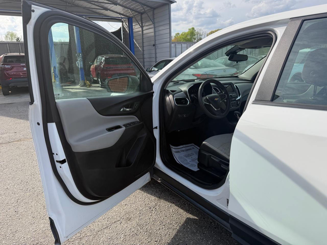 Chevrolet Equinox LS 2WD 2023