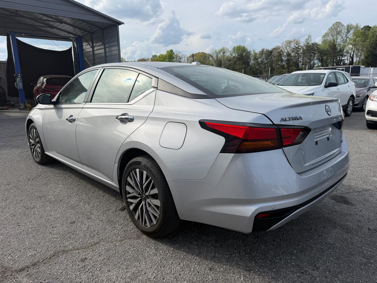 Nissan Altima 2.5 SV AWD 2023