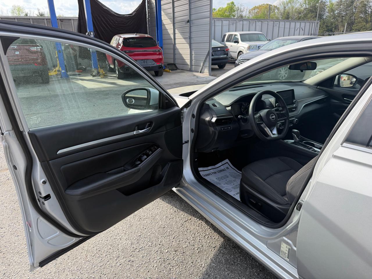 Nissan Altima 2.5 SV AWD 2023