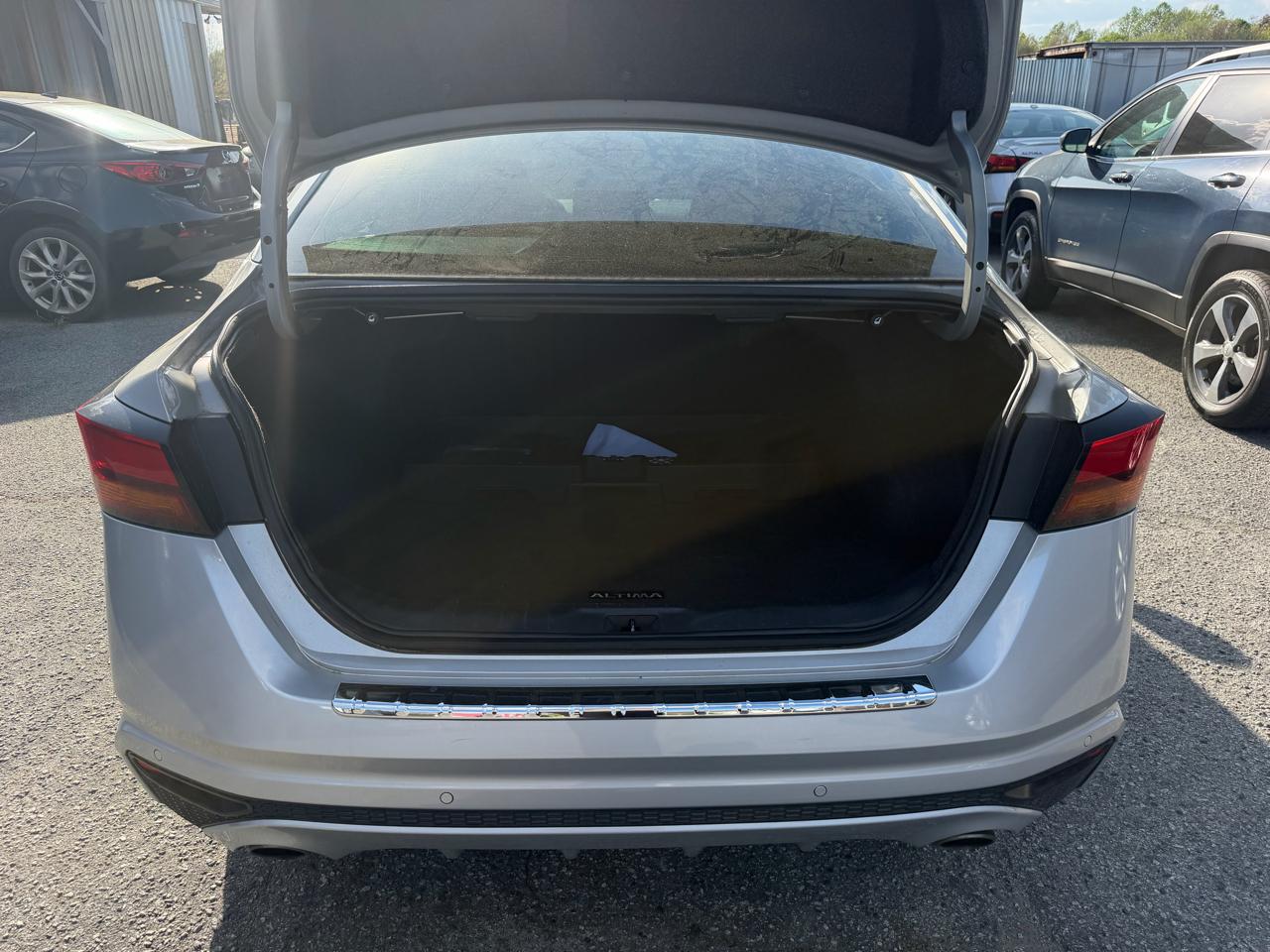 Nissan Altima 2.5 SV 2023