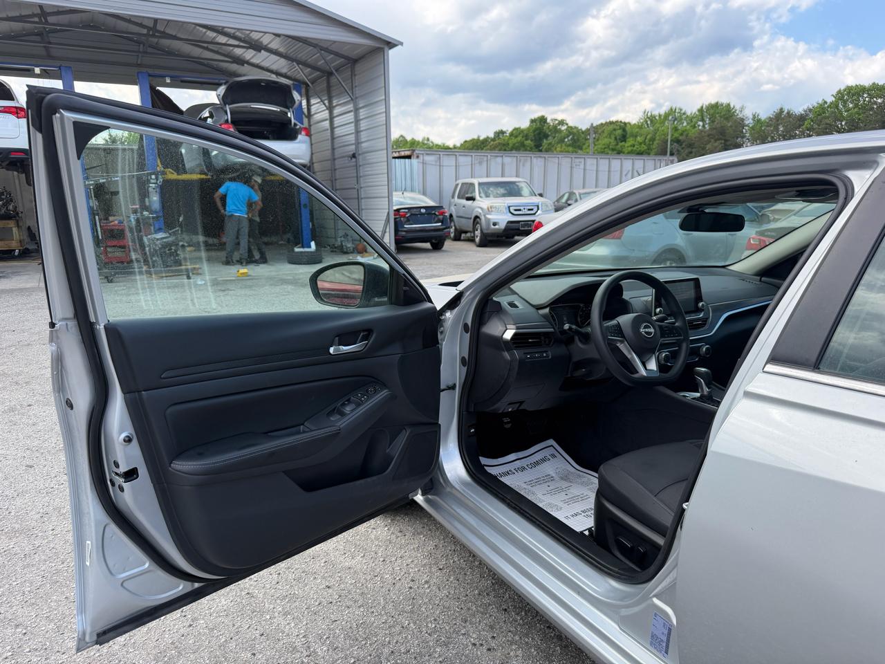 Nissan Altima 2.5 SV 2025