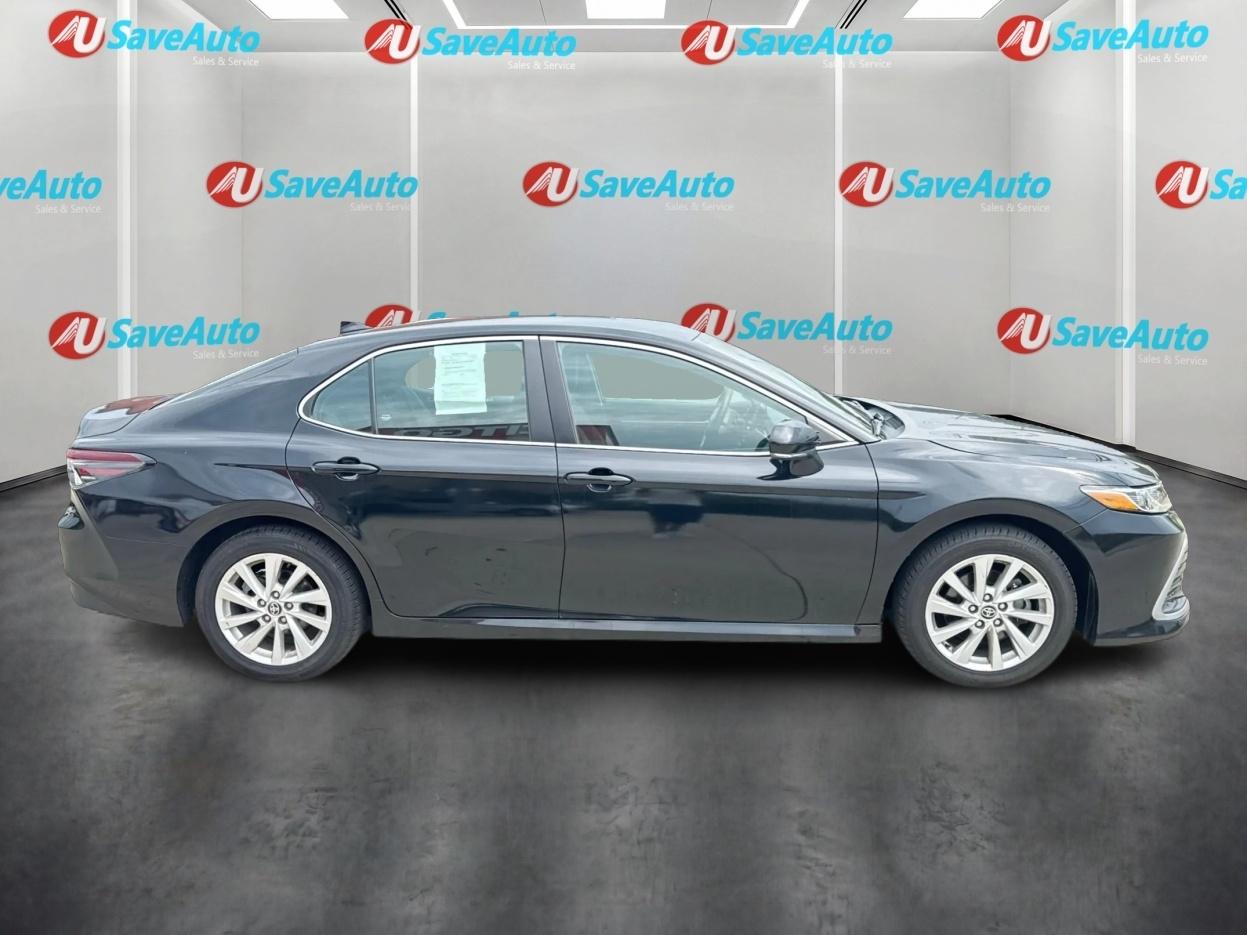 Toyota Camry LE 2023