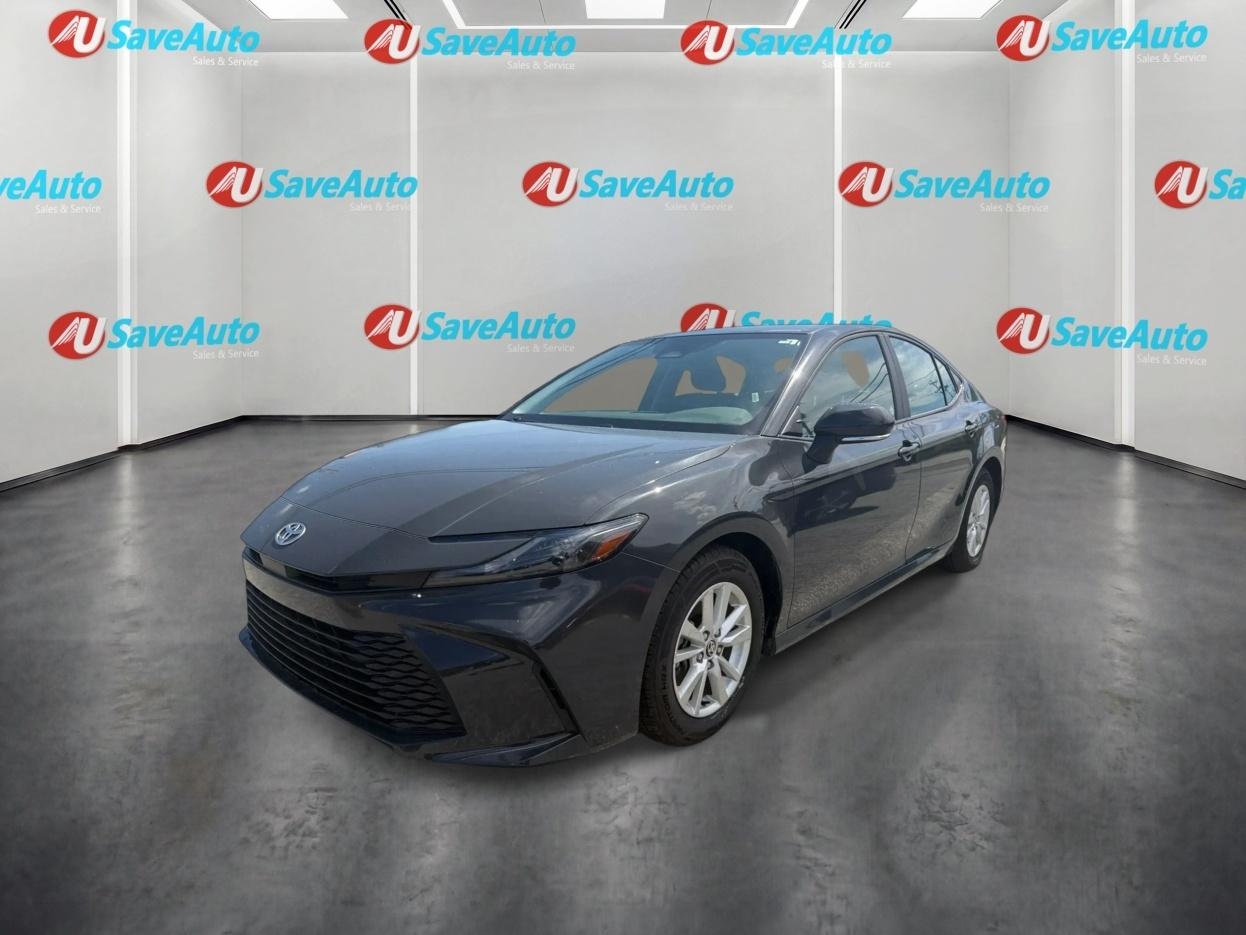 2025 Toyota Camry Hybrid LE