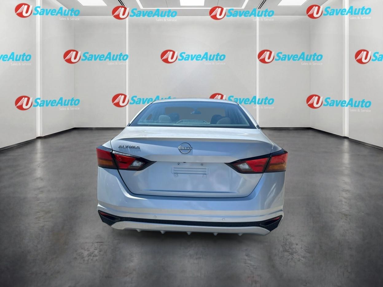 Nissan Altima 2.5 S 2023