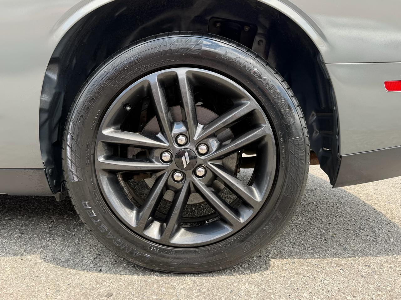 Dodge Challenger GT AWD 2019