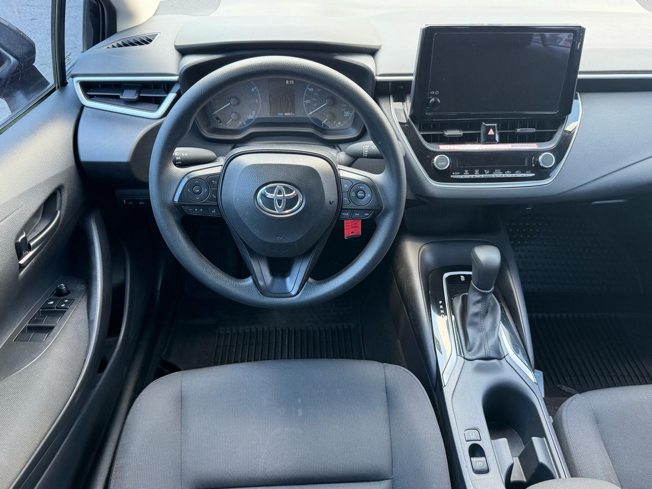 Toyota Corolla LE 2025